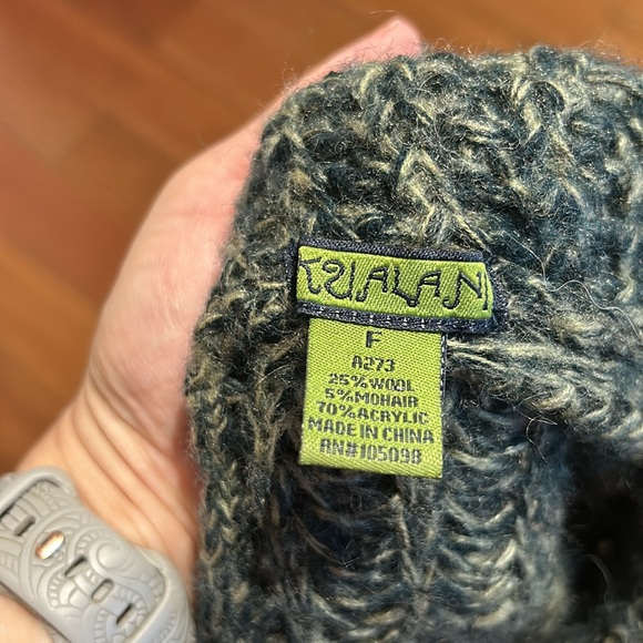 Akualani Wool Mohair Cowl Neck Cap Sleeve Tunic - Picture 4 of 6